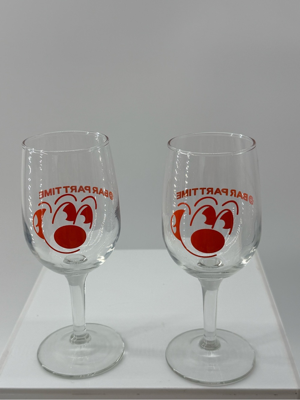 Set of 2 Wine Glasses with Red Bear Logo